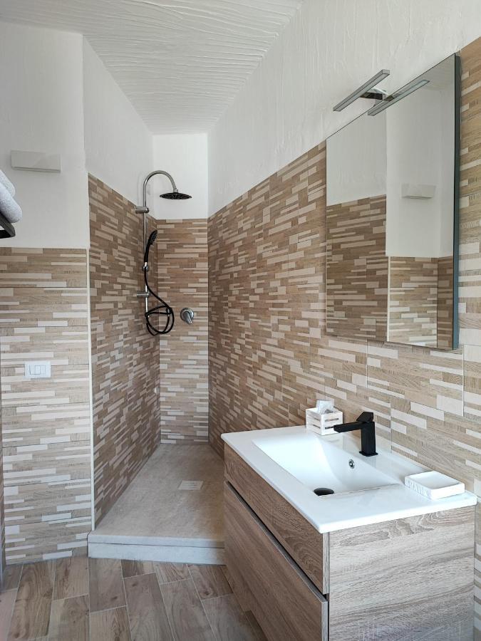 올비아 Antica Isola B&B 외부 사진