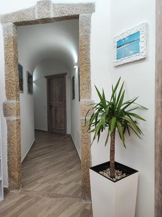 올비아 Antica Isola B&B 외부 사진