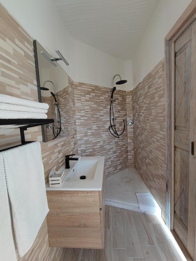 올비아 Antica Isola B&B 외부 사진